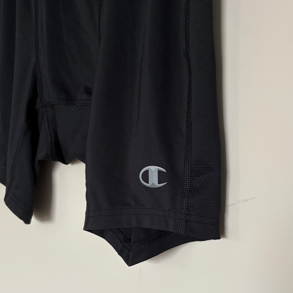 Black Champion Performance Compression Short - Picture 3 of 7